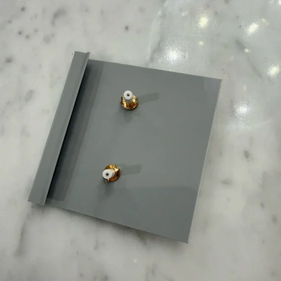 NWT Rachel Zoe Black and Sterling Silver Rhinestone Clover Earrings 925 - Picture 3 of 3
